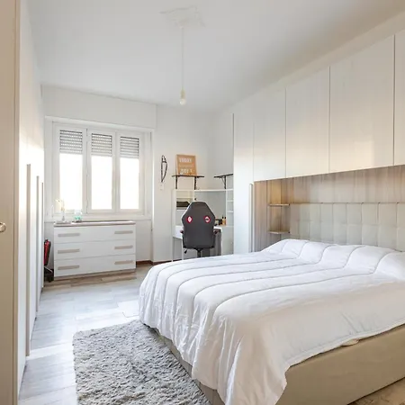 Modern Near Rogoredo דירה *