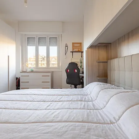 Modern Near Rogoredo * מילאנו